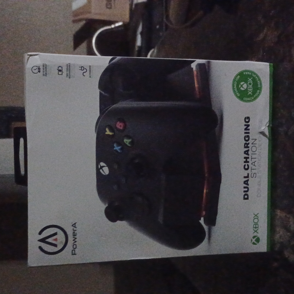 Xbox dual charging station